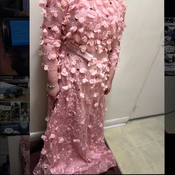 PINK GOWN WITH FLOWERS/SEQUINS - Picture 8 of 8